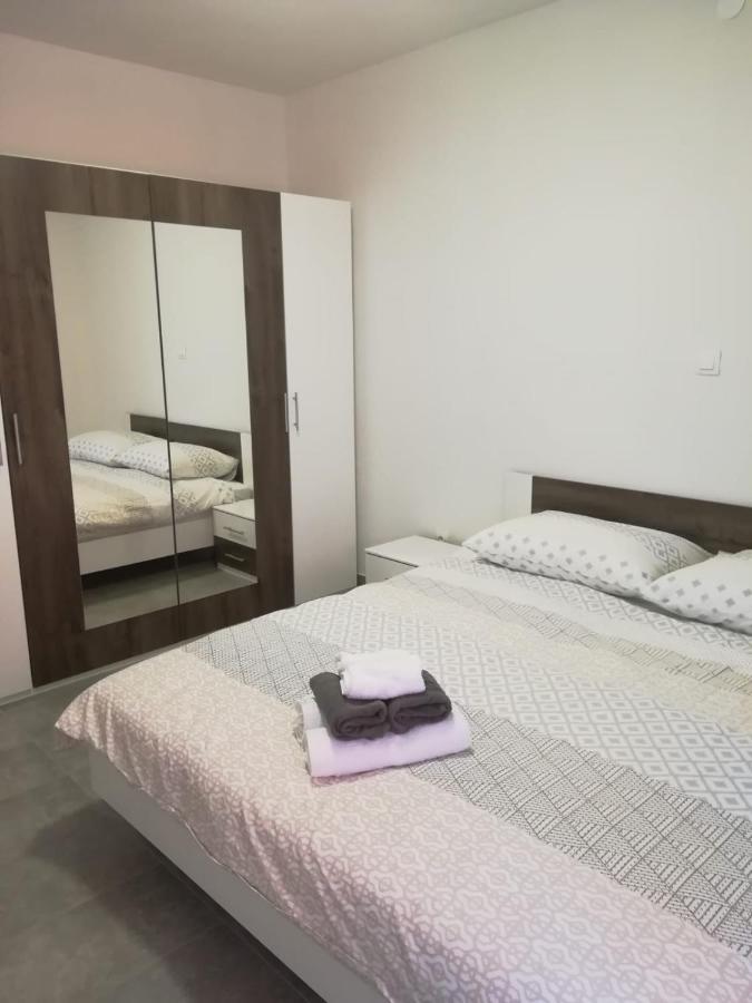 Plava Laguna Miroslav Apartment